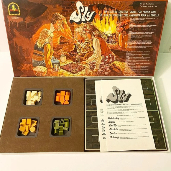 Vintage 1975 Sly Board Game Bilingual Fireside Game From Amway  Complete - Picture 4 of 10